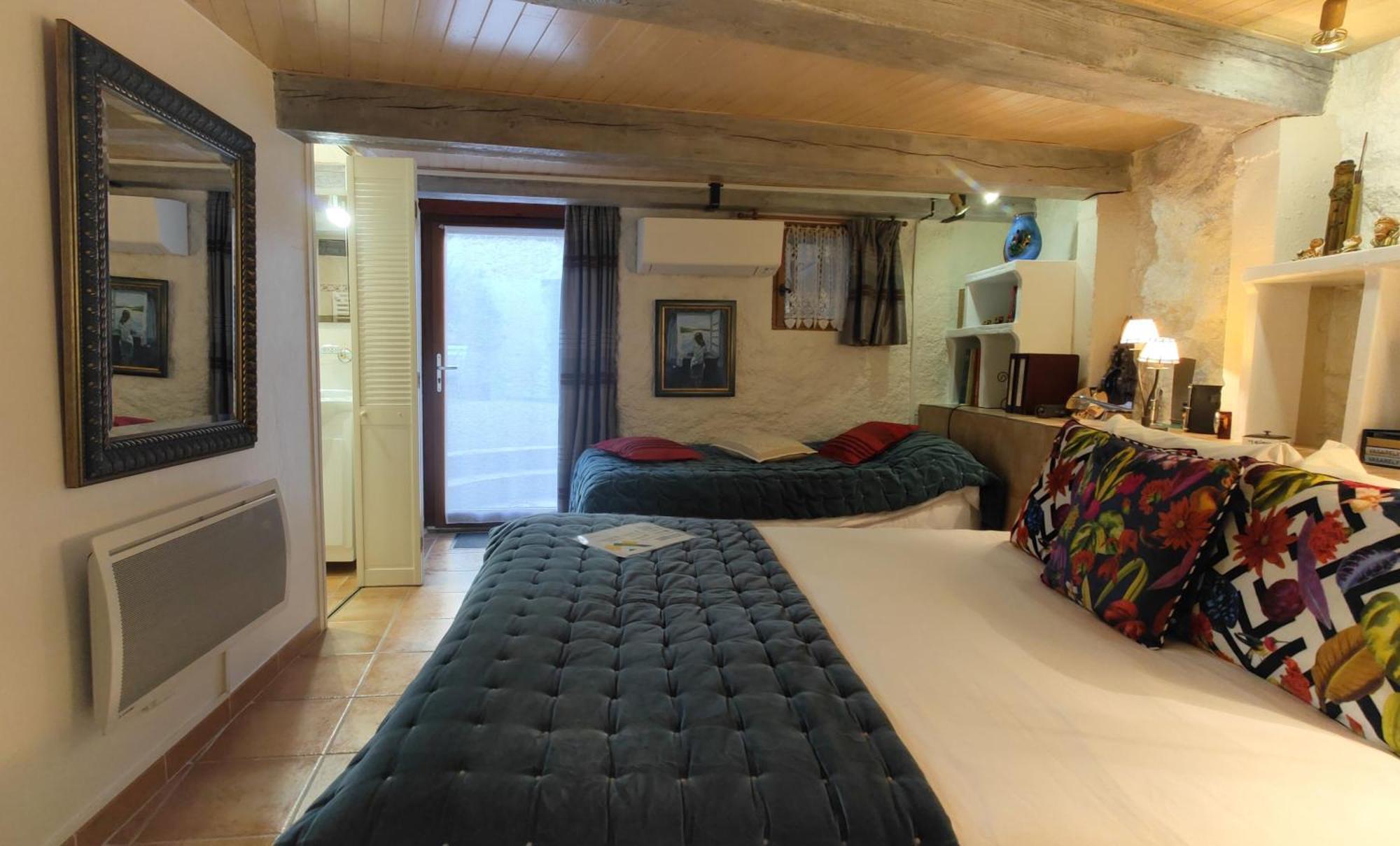 Bed and Breakfast Mas Peu Del Causse Thuir Camera foto